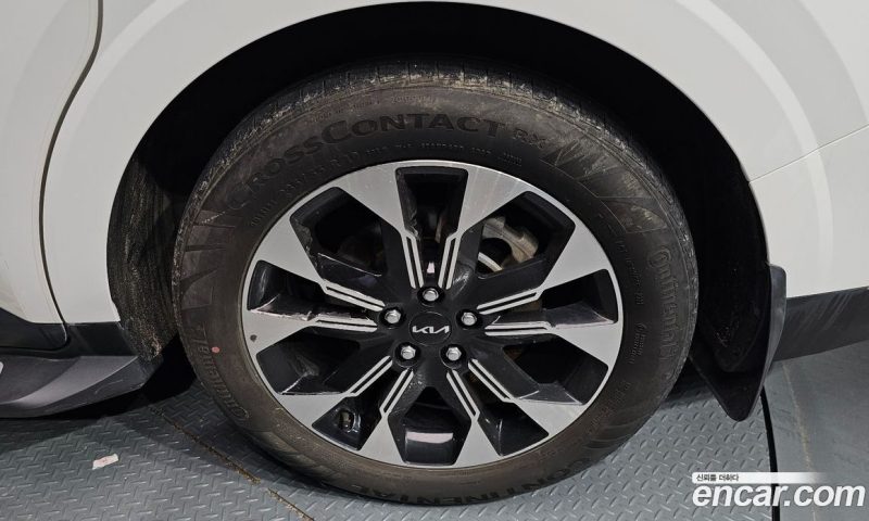 Kia Carnival 7-Seater Signature