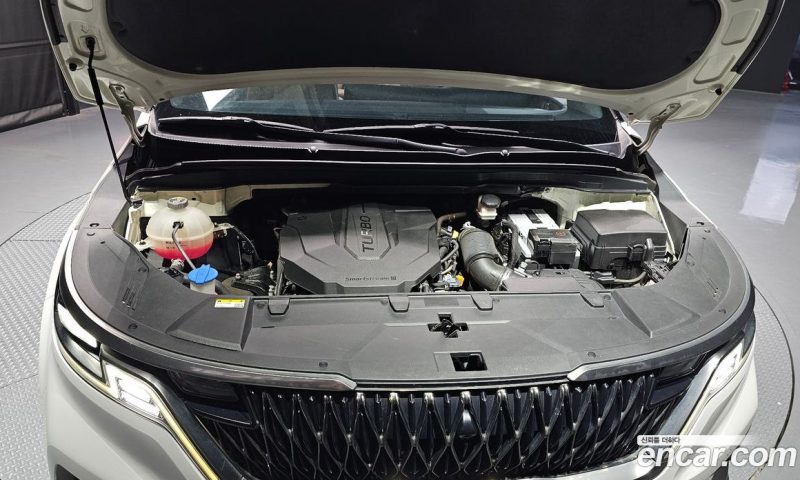 Kia Carnival 7-Seater Signature