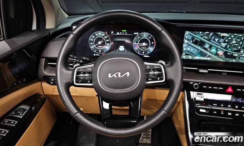 Kia Carnival 7-Seater Signature