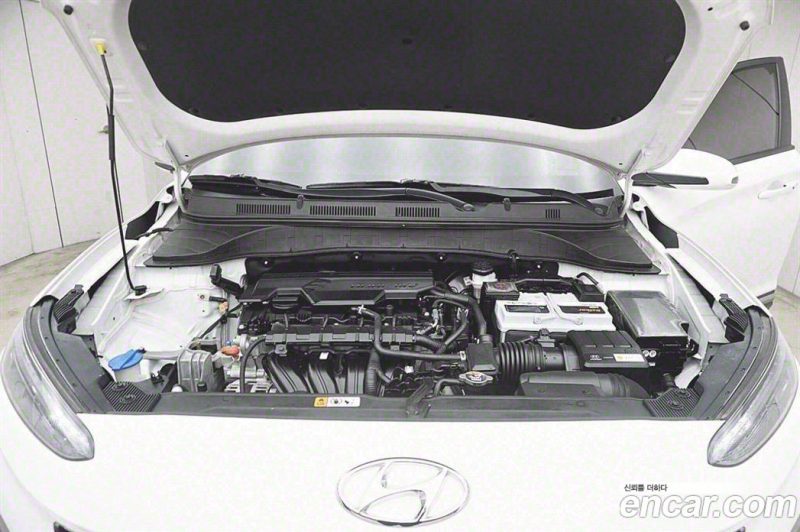 Hyundai Kona Gasoline 2.0 2WD