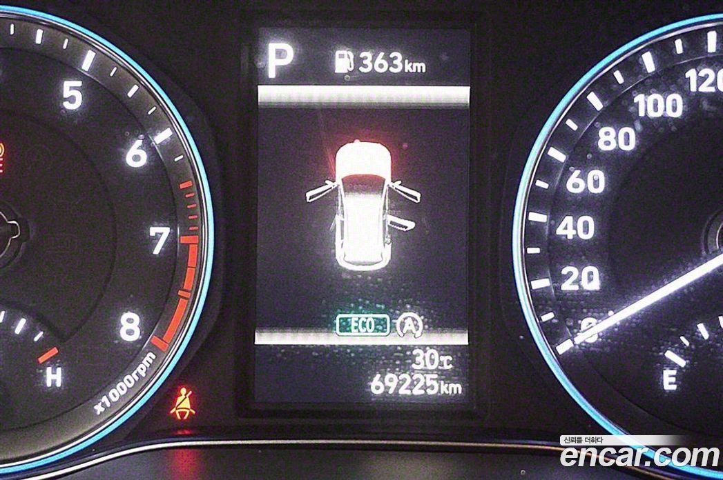 Hyundai Kona Gasoline 2.0 2WD