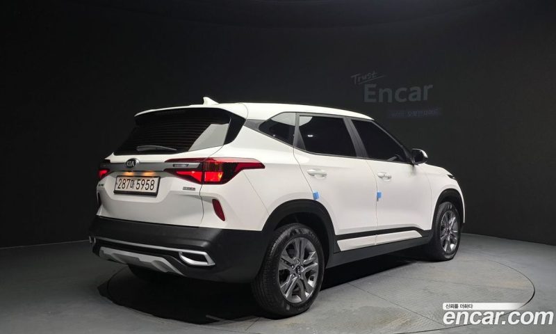 Kia Seltos Gasoline 1.6 Turbo 2WD