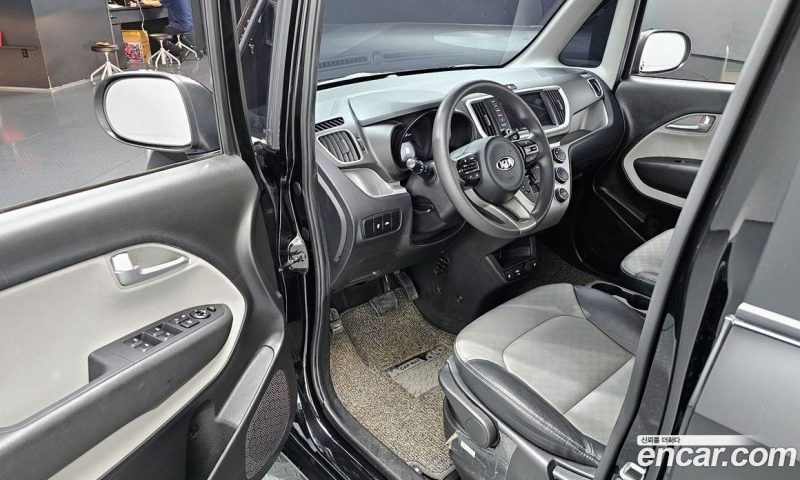Kia Ray Van