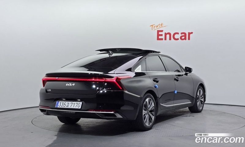 Kia K8 2.5 Gasoline 2WD