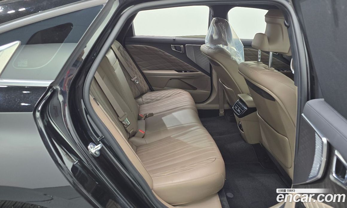 Kia K8 2.5 Gasoline 2WD