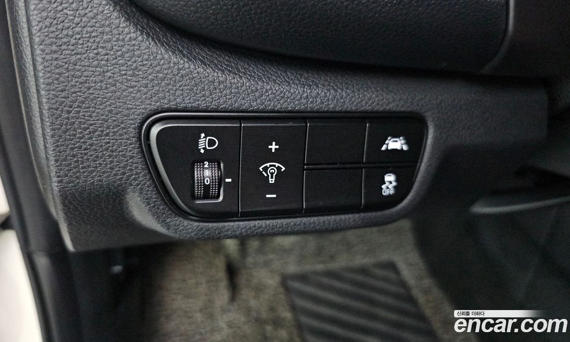 Kia Seltos Gasoline 1.6 Turbo 2WD