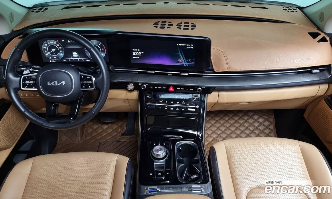 Kia Carnival 9-Seater Signature