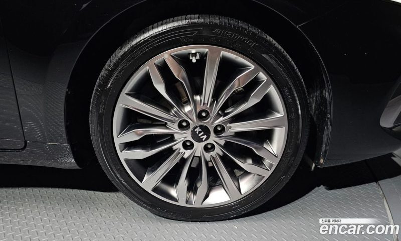 Kia K7 3.0 GDI Signature