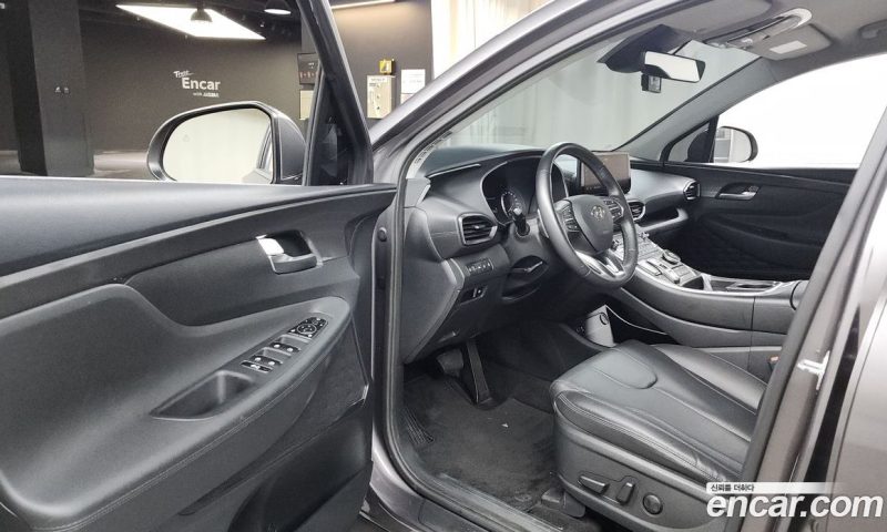 Hyundai Santa Fe Gasoline 2.5T 2WD