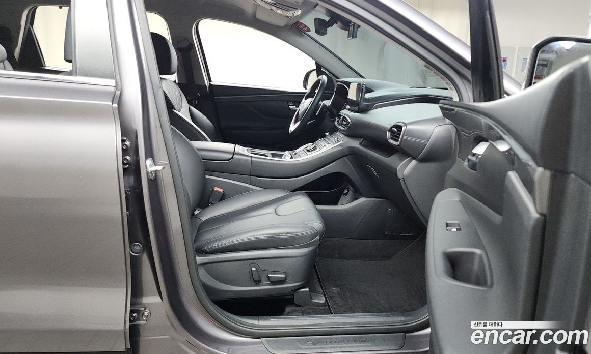 Hyundai Santa Fe Gasoline 2.5T 2WD