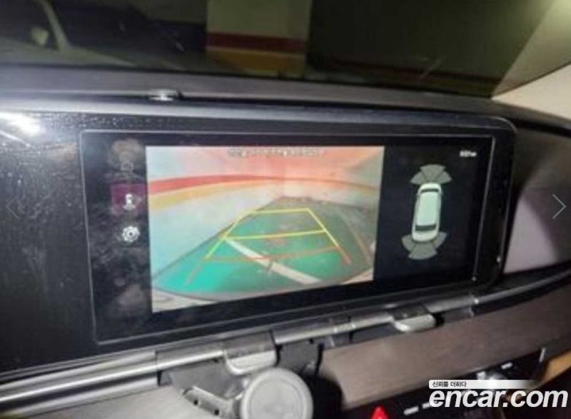 Kia Carnival 9-Seater Noblesse