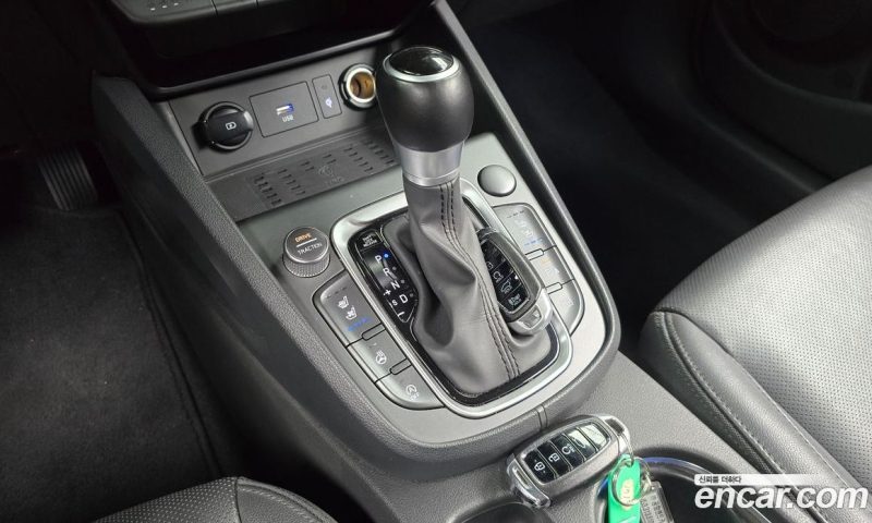 Hyundai Kona Gasoline 2.0 2WD