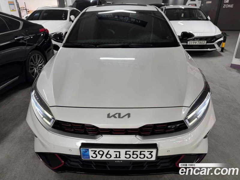 Kia K3 1.6 Turbo GT 5Door