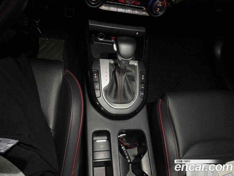 Kia K3 1.6 Turbo GT 5Door