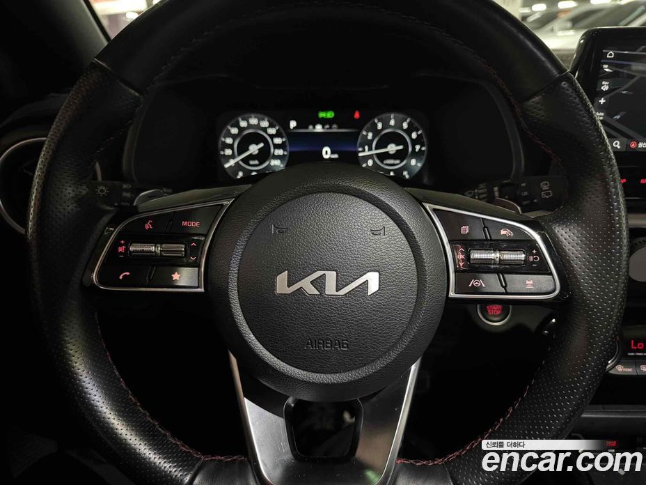 Kia K3 1.6 Turbo GT 5Door