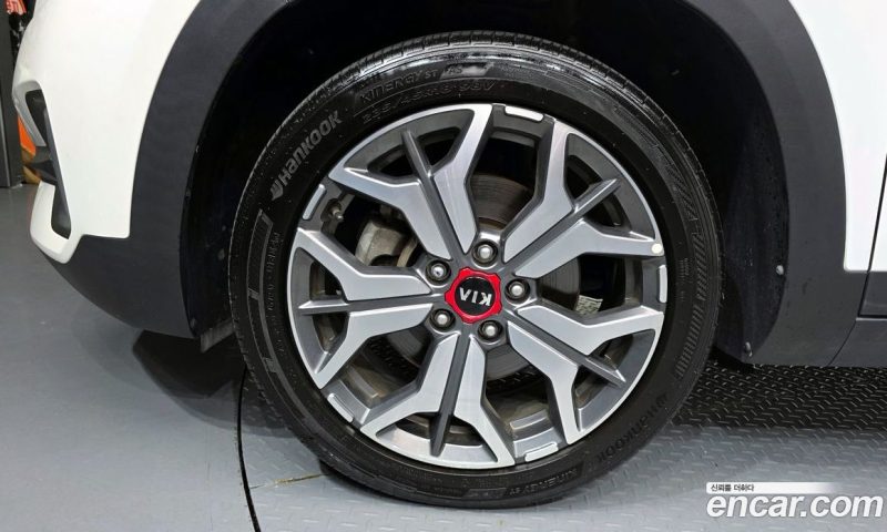 Kia Seltos Gasoline 1.6 Turbo 2WD