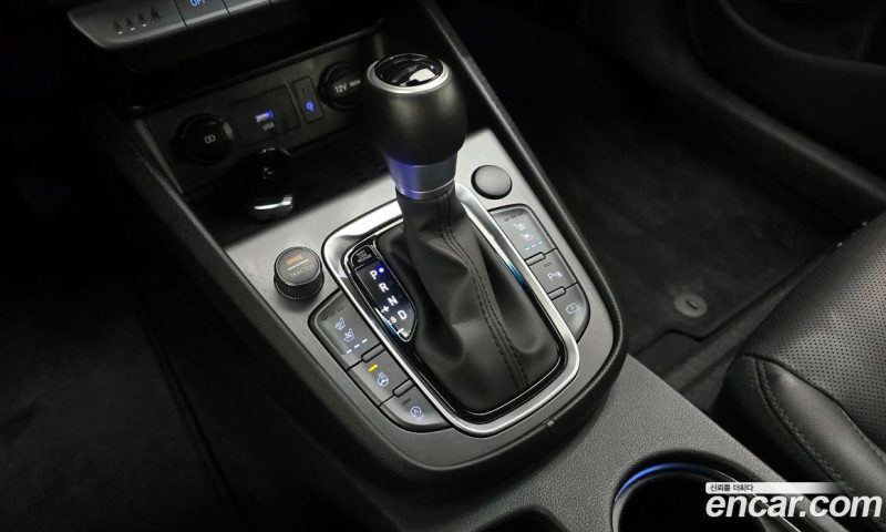 Hyundai Kona Gasoline 1.6 Turbo 2WD