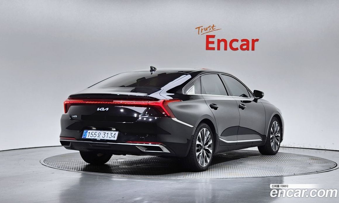 Kia K8 2.5 Gasoline 2WD