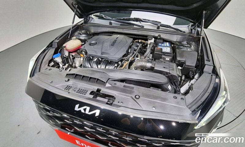 Kia K8 2.5 Gasoline 2WD