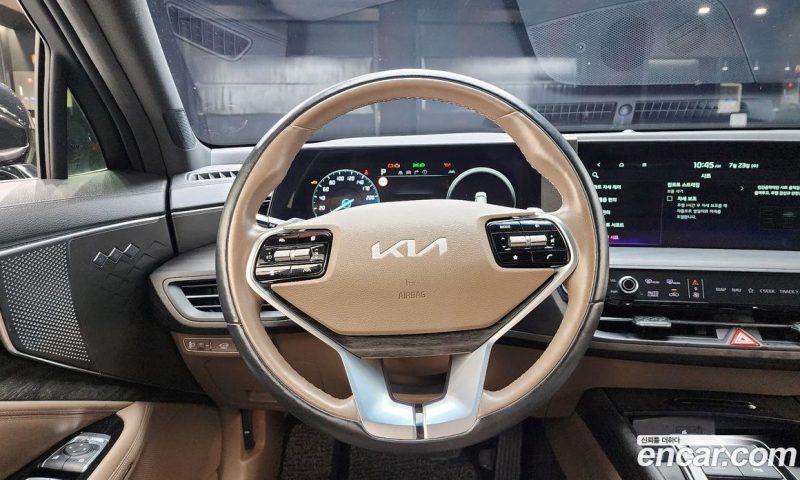 Kia K8 2.5 Gasoline 2WD