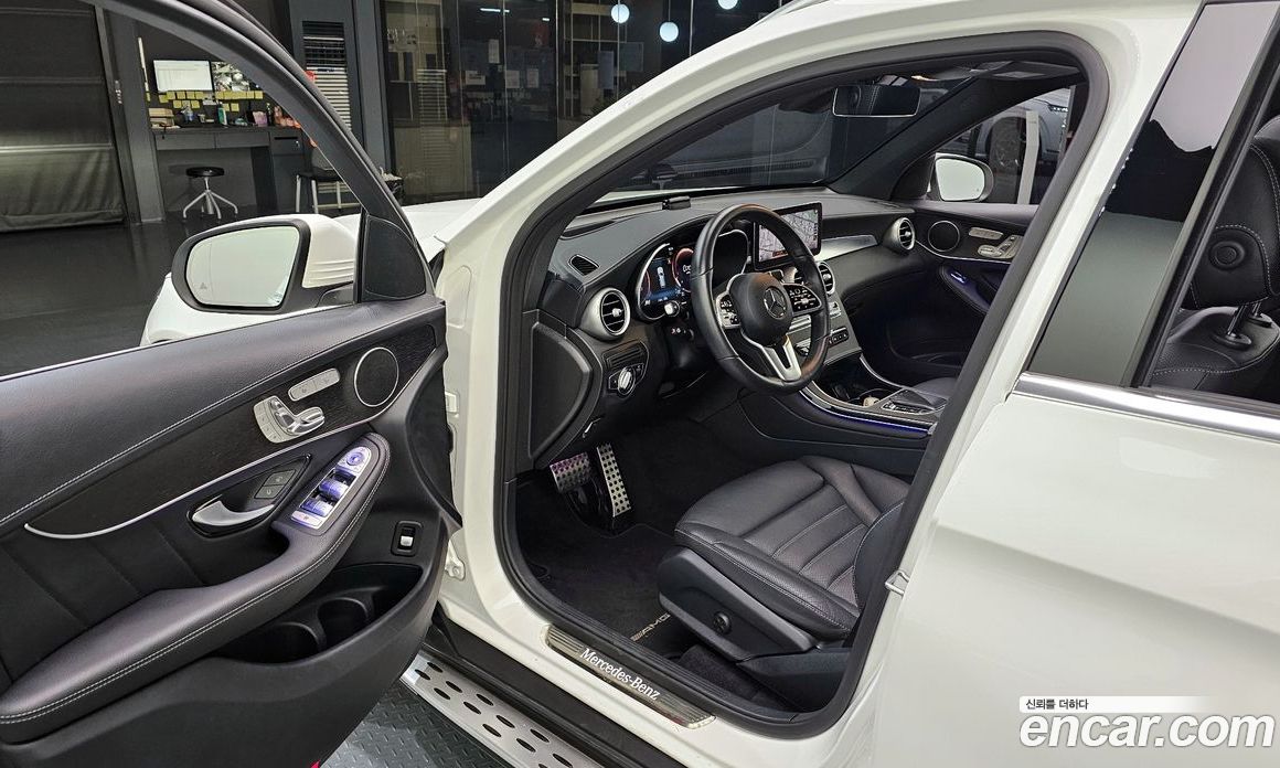 Mercedes Benz GLC-Class GLC300 4MATIC