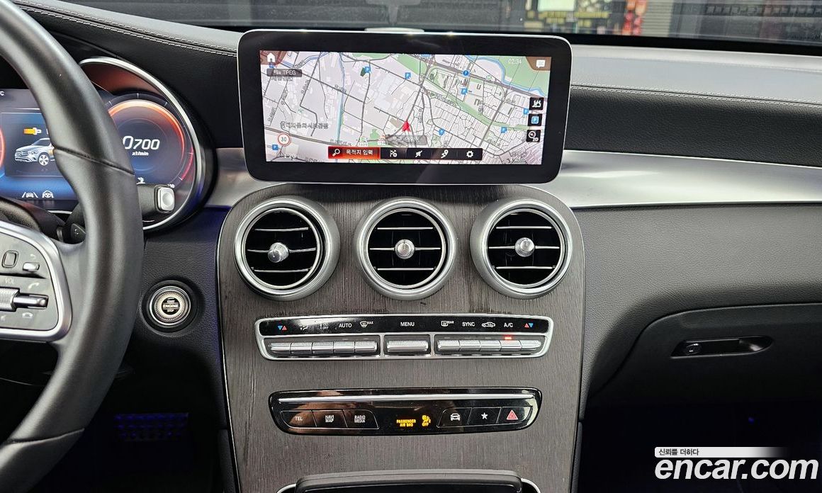 Mercedes Benz GLC-Class GLC300 4MATIC