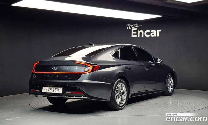 Hyundai Sonata 2.0