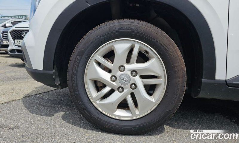 Hyundai Venue 1.6 Modern Plus