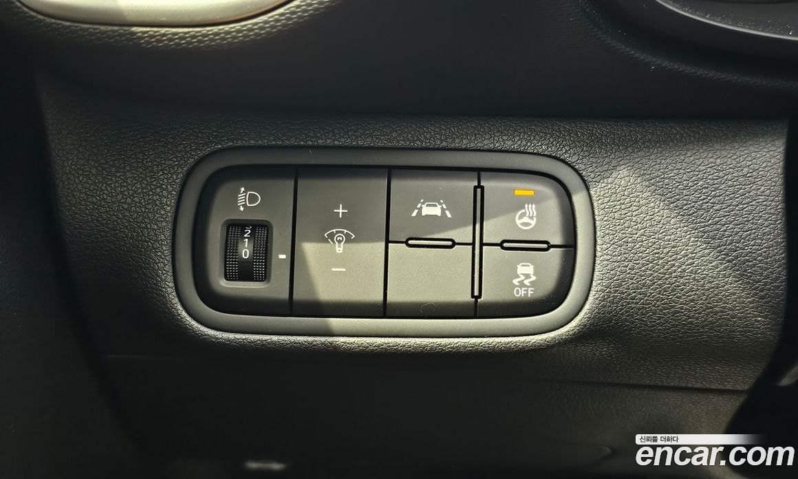 Hyundai Venue 1.6 Modern Plus