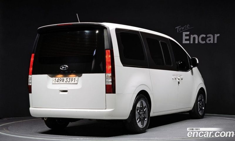 Hyundai Staria Tourer 9-Seater