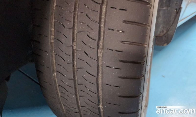 Hyundai Staria Tourer 11-Seater