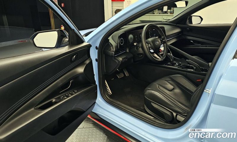 Hyundai Avante 2.0 N