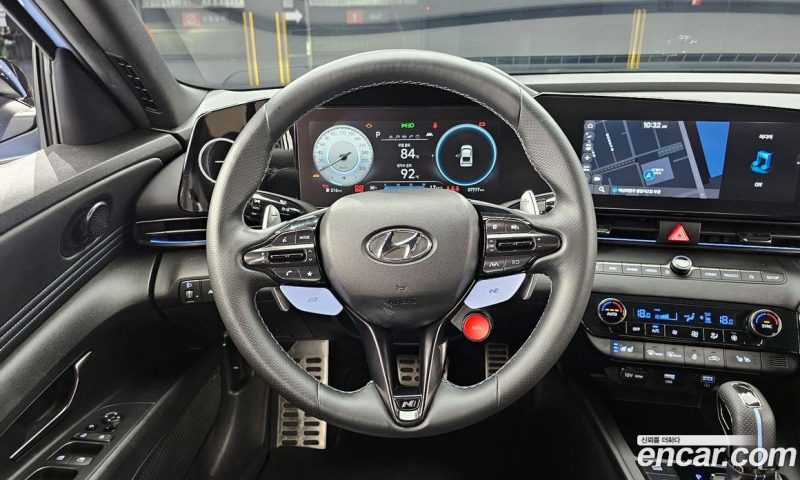 Hyundai Avante 2.0 N