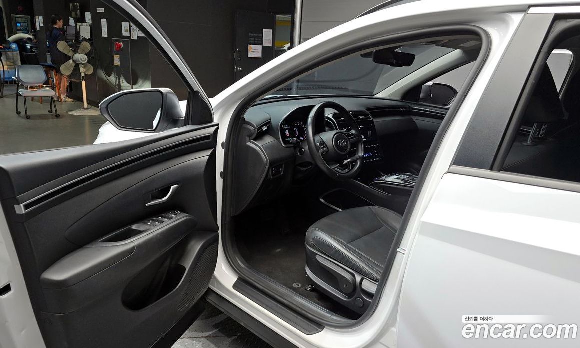 Hyundai Tucson Gasoline 1.6 Turbo 2WD