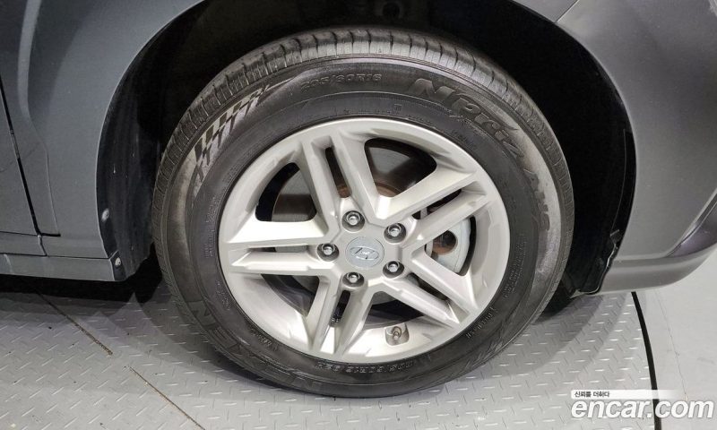 Hyundai Kona Gasoline 1.6 Turbo 2WD