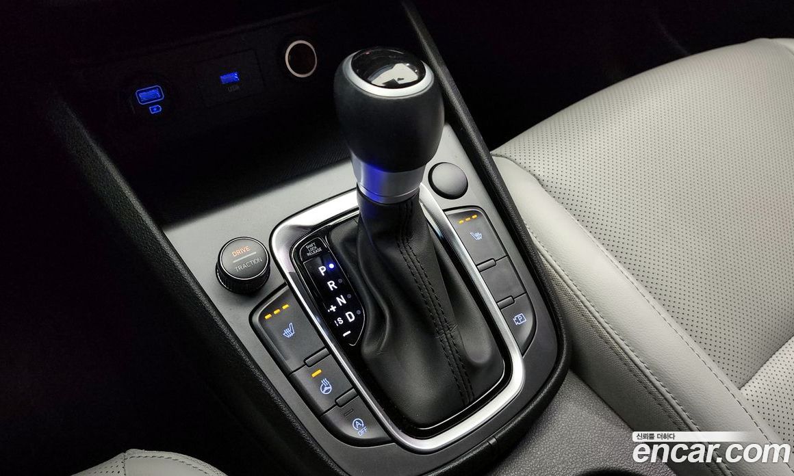 Hyundai Kona Gasoline 1.6 Turbo 2WD