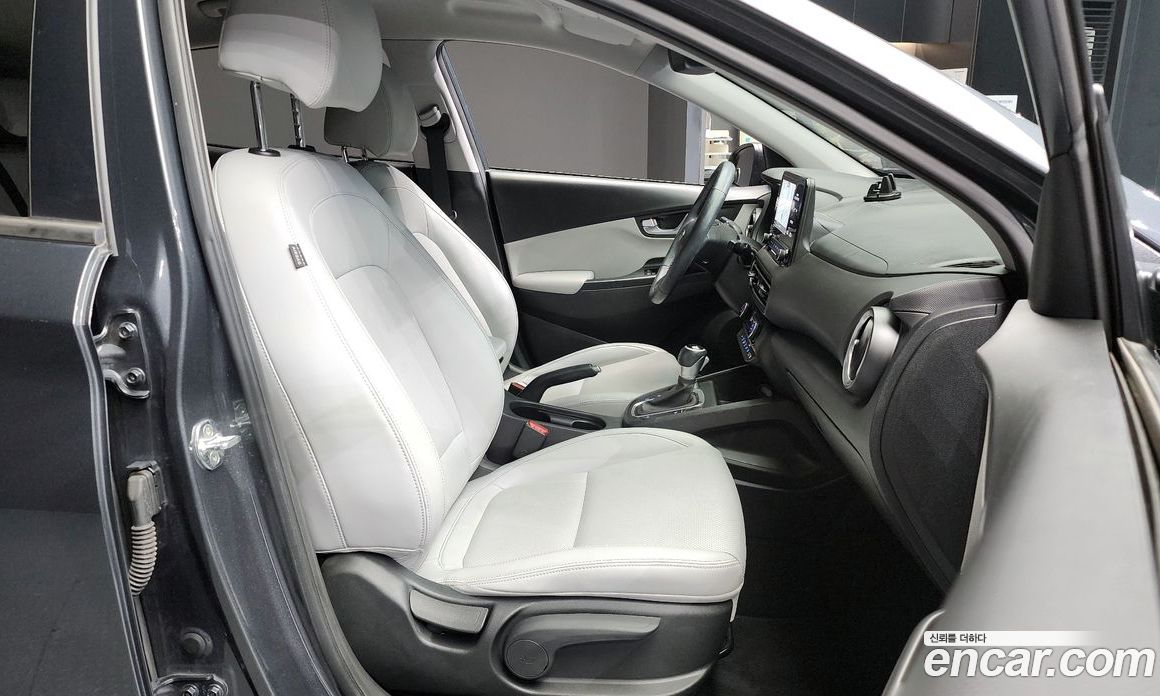 Hyundai Kona Gasoline 1.6 Turbo 2WD