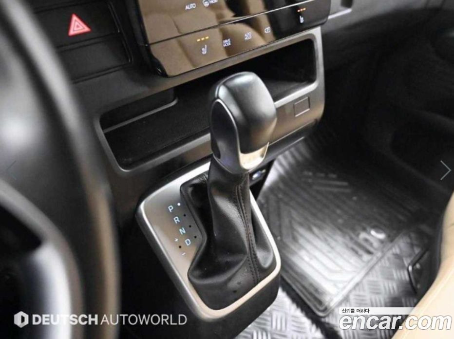 Hyundai Staria Cargo 3-Seater