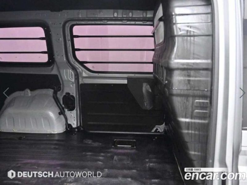 Hyundai Staria Cargo 3-Seater