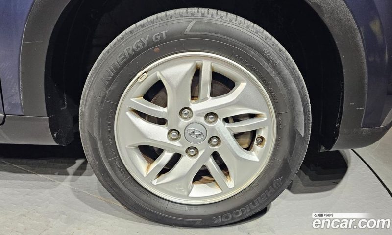 Hyundai Venue 1.6 Modern