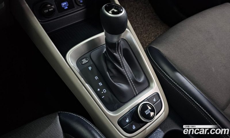 Hyundai Venue 1.6 Modern