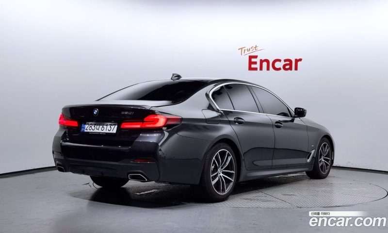 BMW 5-Series i520 M Sport