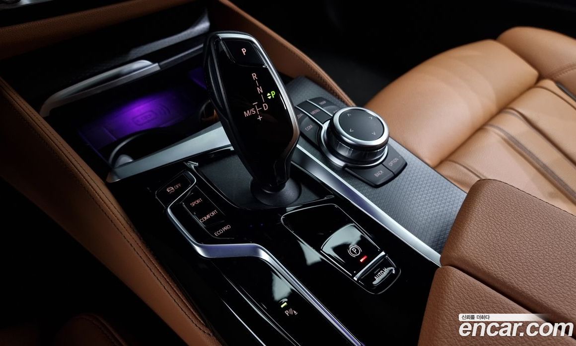 BMW 5-Series i520 M Sport