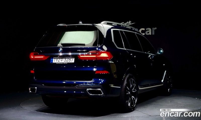 BMW X7 xDrive i40 M Sport 6STR