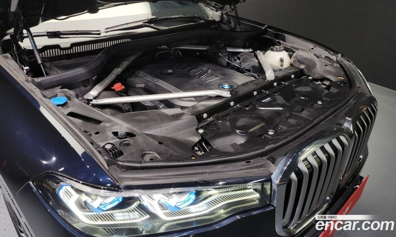 BMW X7 xDrive i40 M Sport 6STR