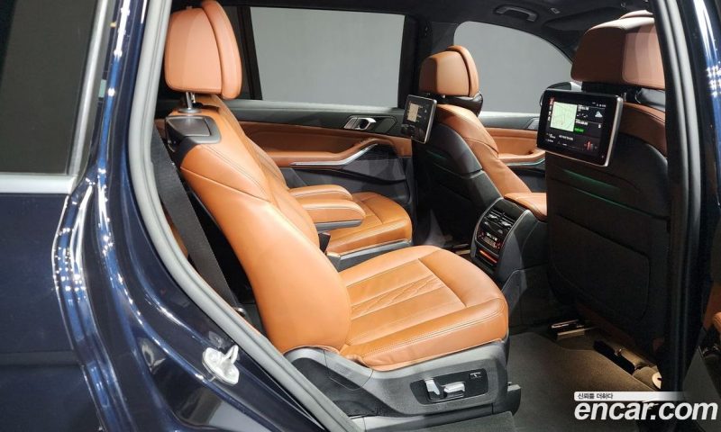 BMW X7 xDrive i40 M Sport 6STR