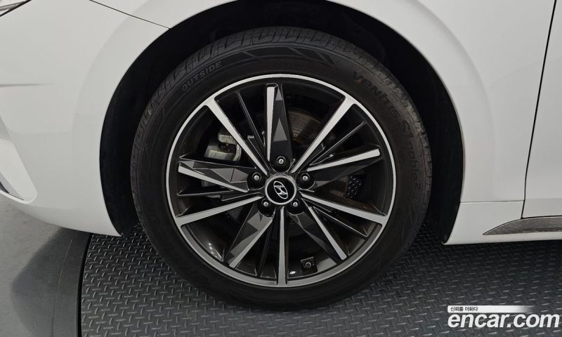 Hyundai Grandeur 2.5