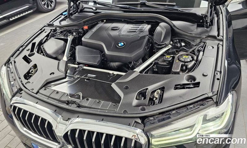 BMW 5-Series i530 Luxury