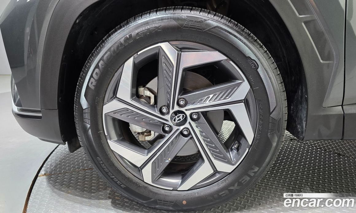 Hyundai Tucson Gasoline 1.6 Turbo 2WD