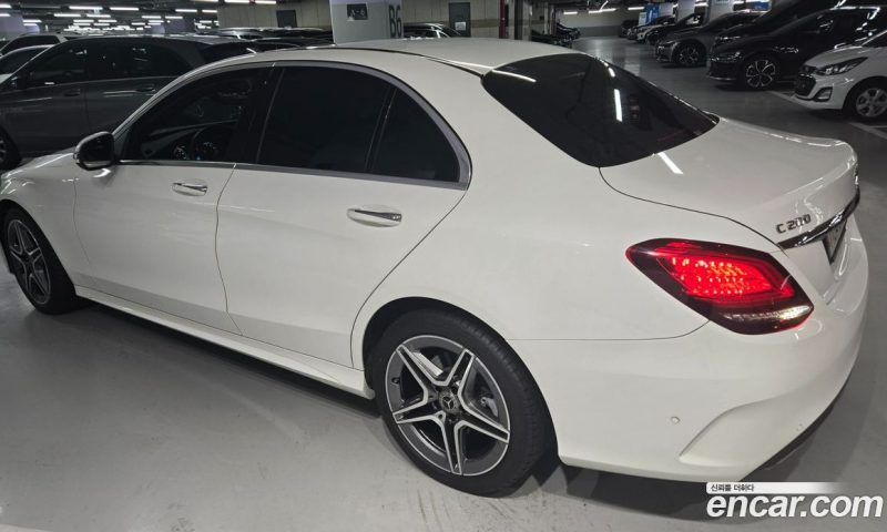 Mercedes Benz C-Class C200 AMG Line